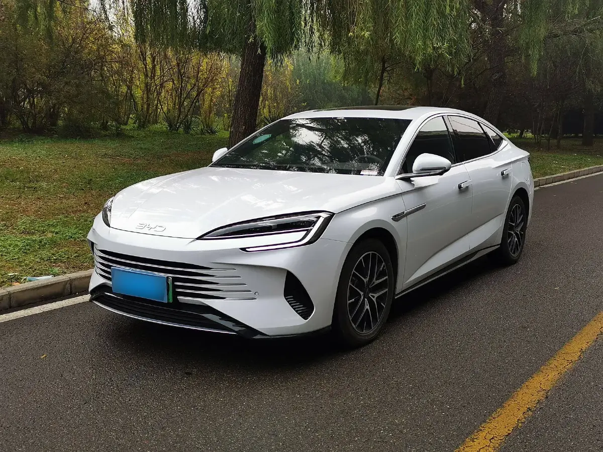 2023 BYD Seal 1.5L 110HP L4 E-CVT PHEV 17.6KWH