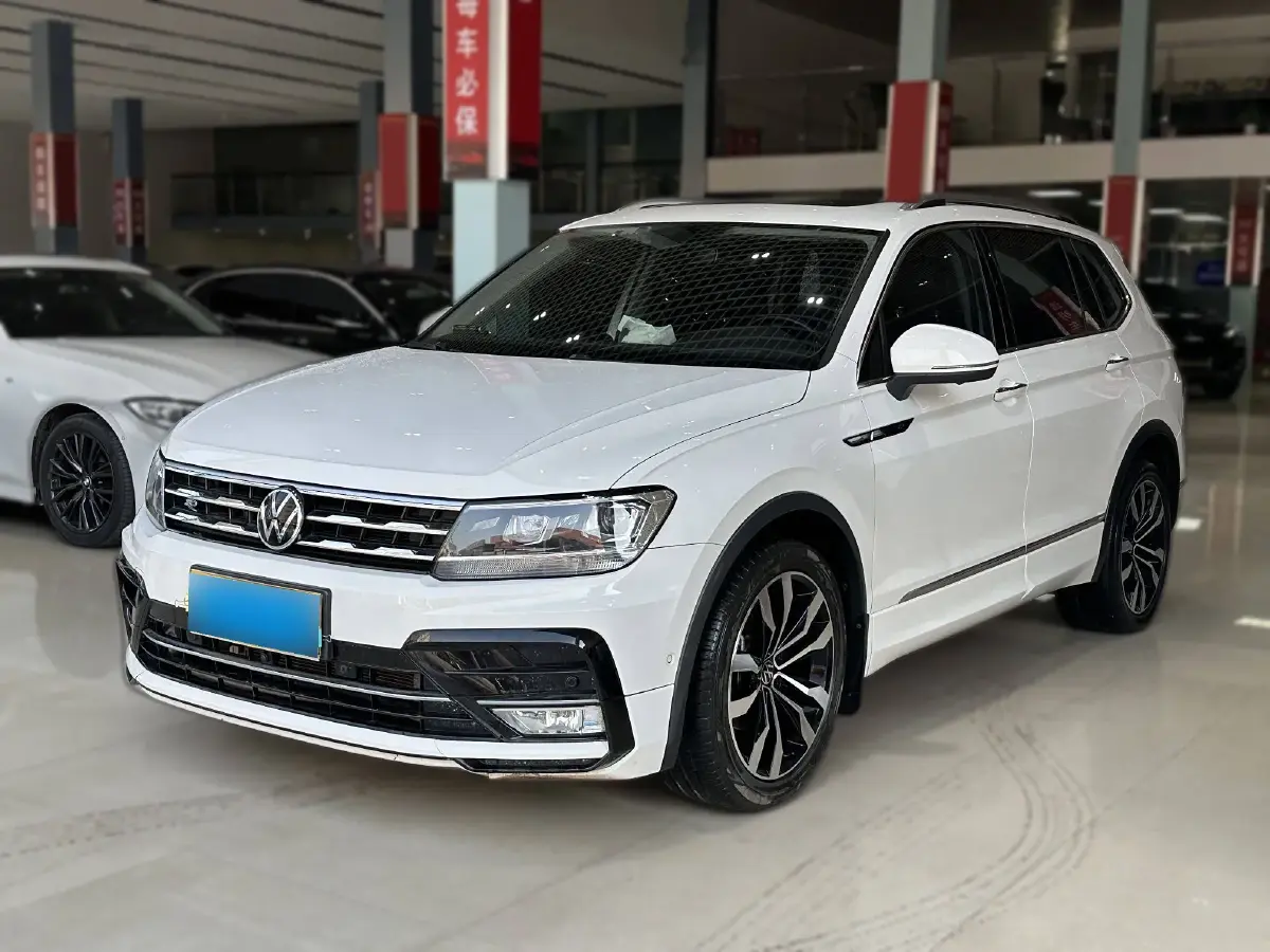 2021 Volkswagen Tiguan L 2.0T 186HP L4 7DCT
