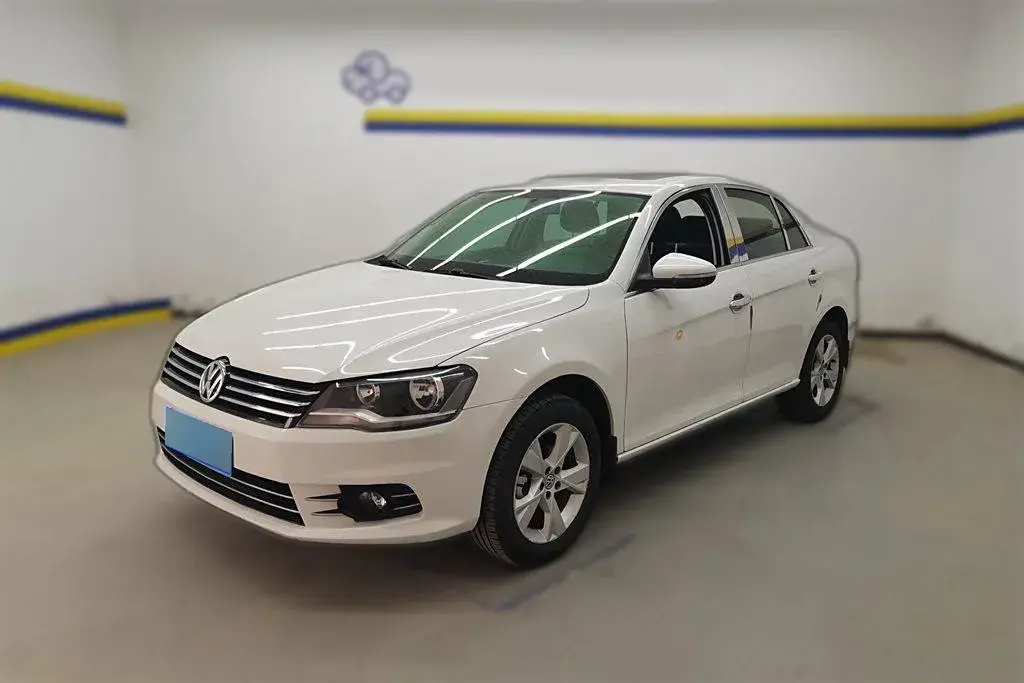 2015 Volkswagen Bora 1.6L 105HP L4 5MT