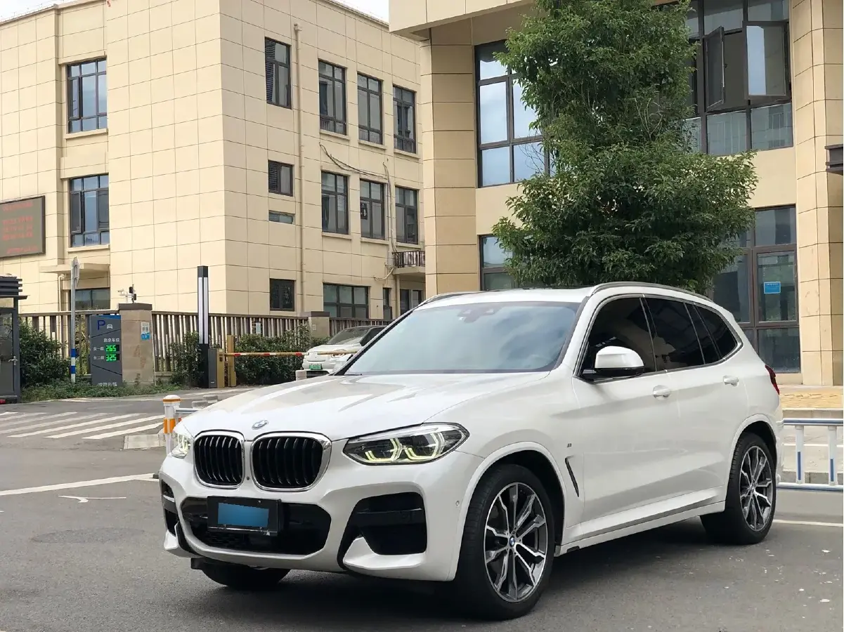 2020 BMW X3 2.0T 252HP L4 8AT