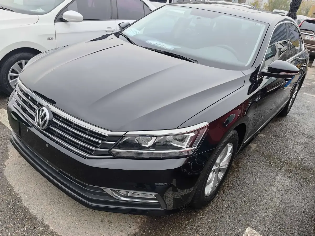 2015 Volkswagen Passat 1.8T 160HP L4 6AT