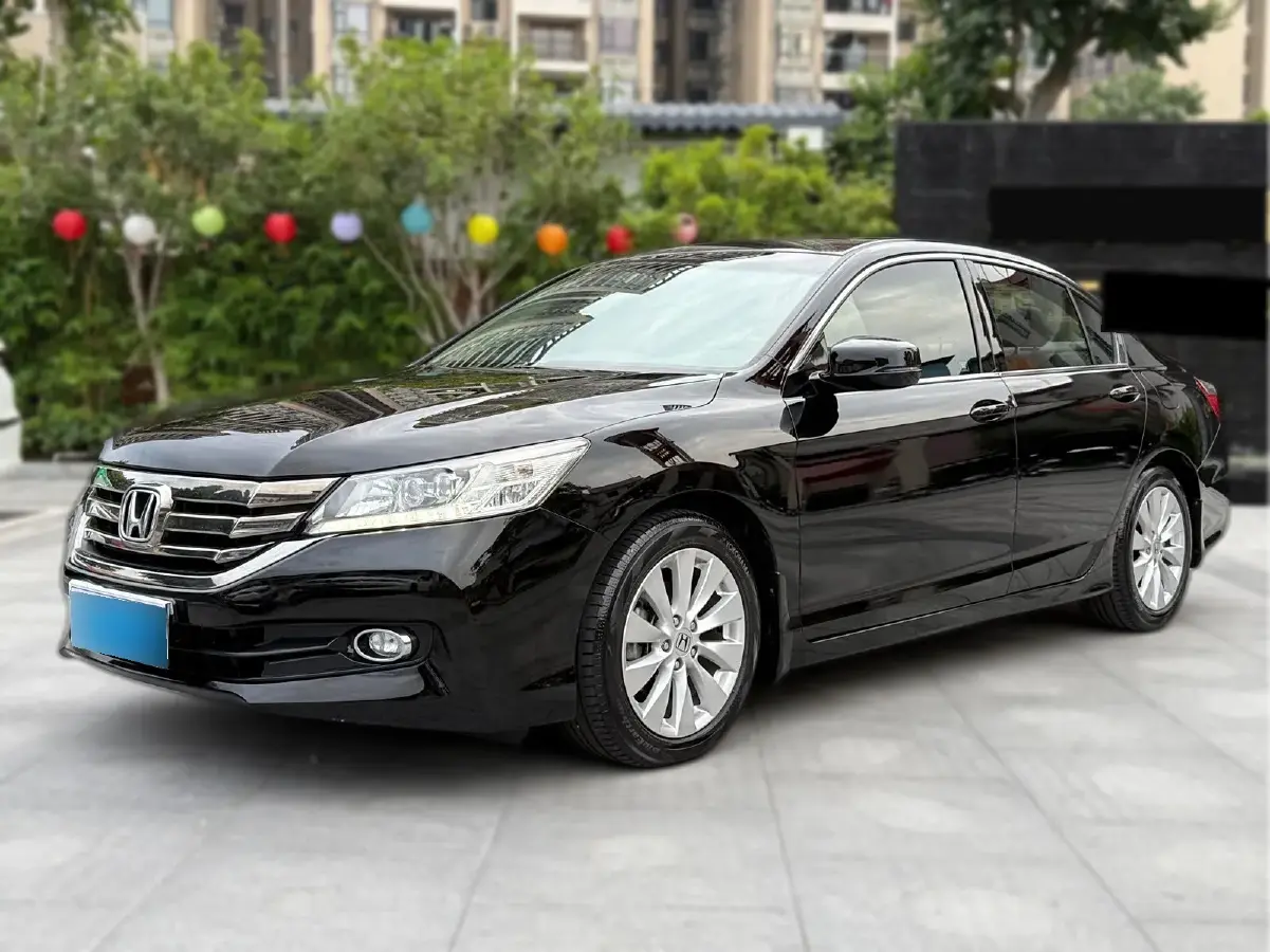2015 Honda Accord 2.4L 186HP L4 CVT