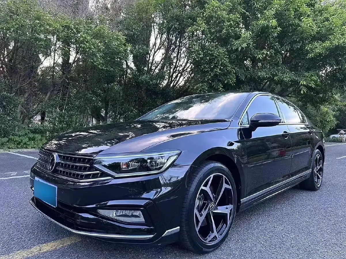 2023 Volkswagen Magotan 2.0T 186HP L4 7DCT