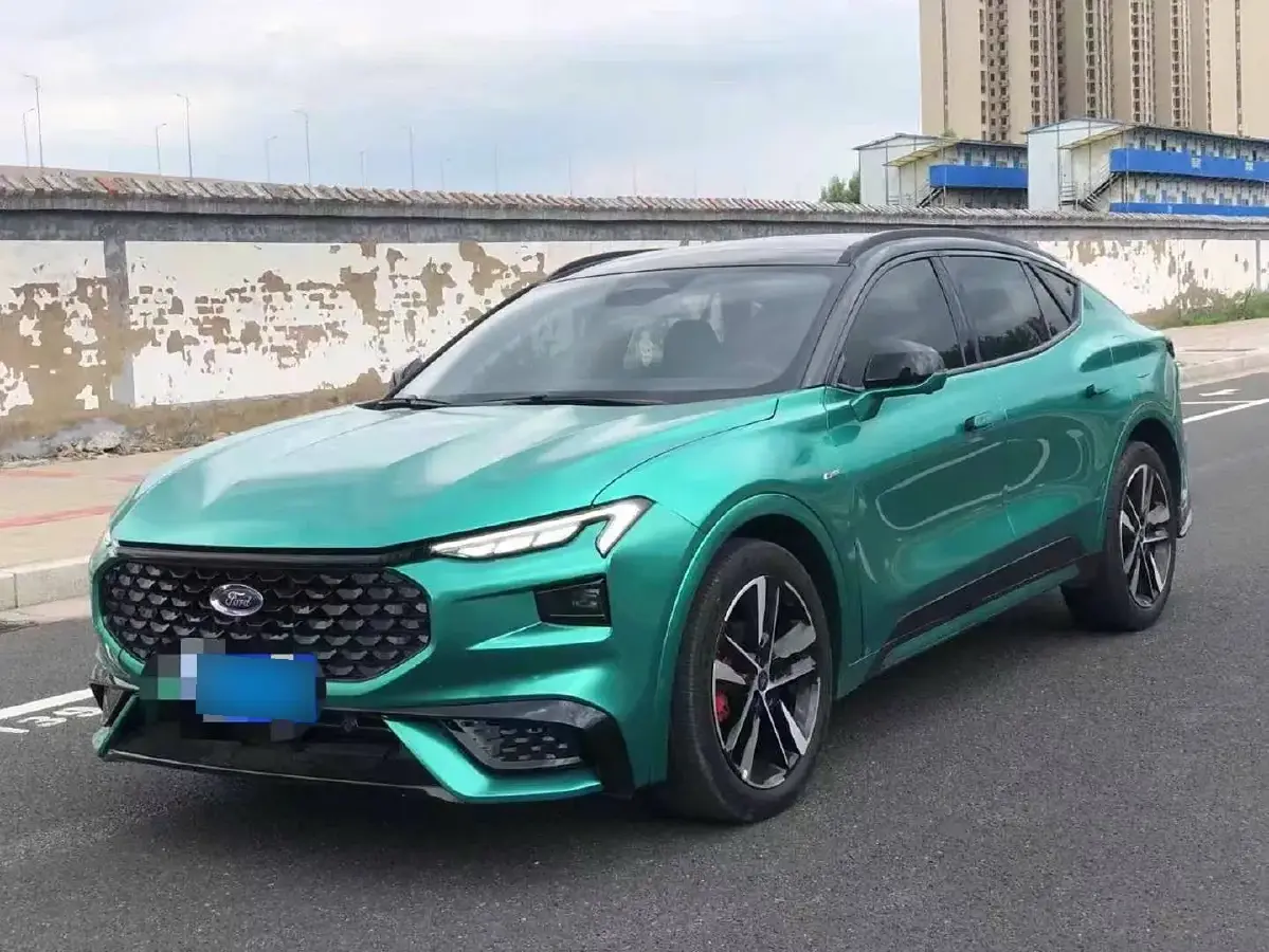 2022 Ford EVOS 2.0T 238HP L4 8AT