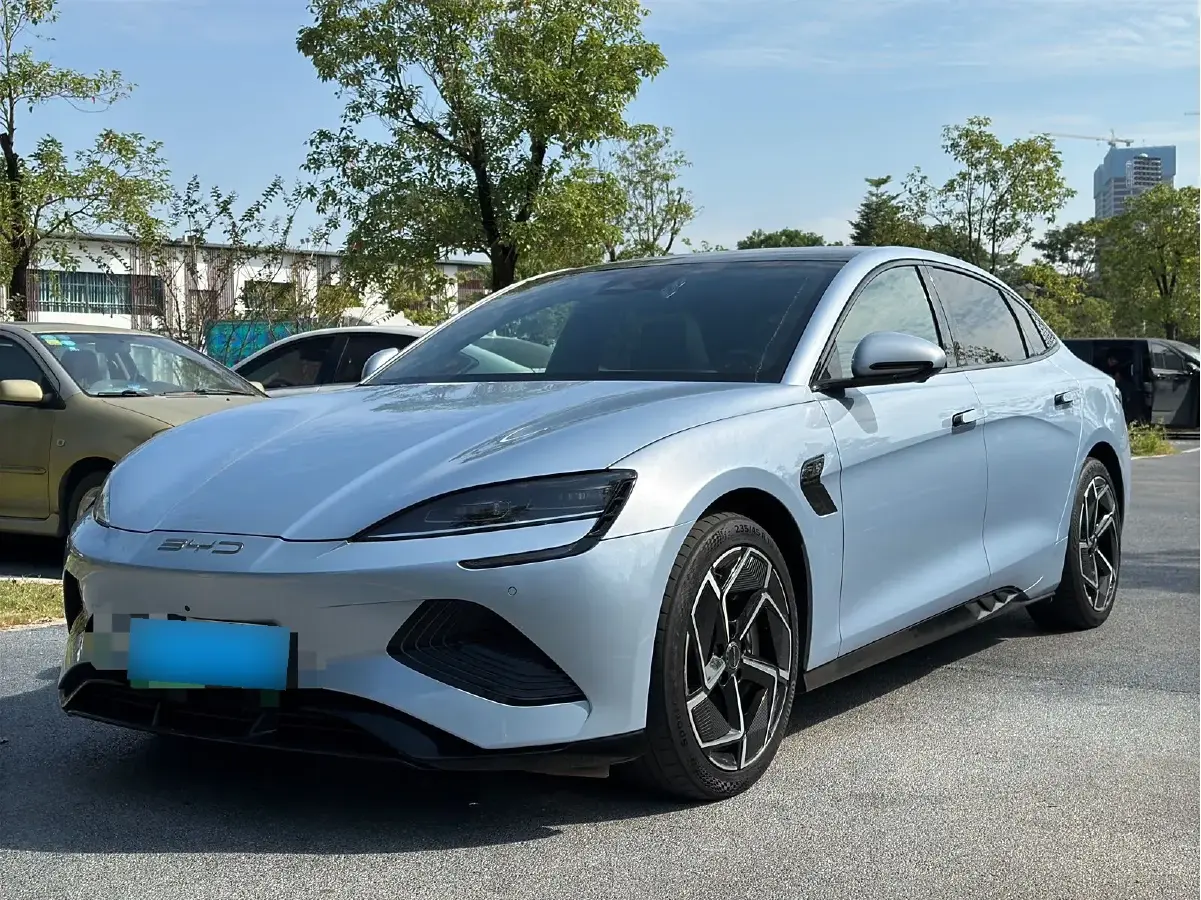 2023 BYD Seal BEV 82.5KWH