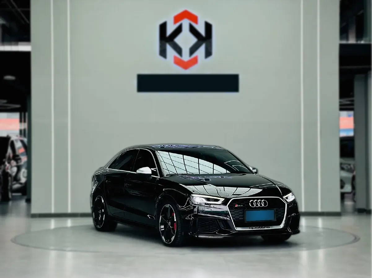 2017 Audi RS 3 2.5T 400HP L5 7DCT,autocango,china used car exporter,china ev exporter,chinese used car exporter,chinese used ev exporter