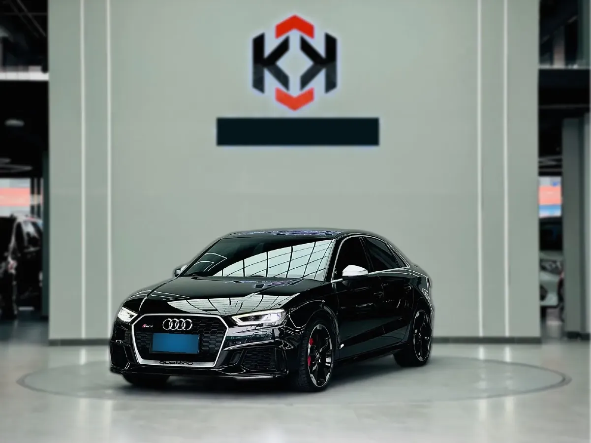 2017 Audi RS 3 2.5T 400HP L5 7DCT,autocango,china used car exporter,china ev exporter,chinese used car exporter,chinese used ev exporter