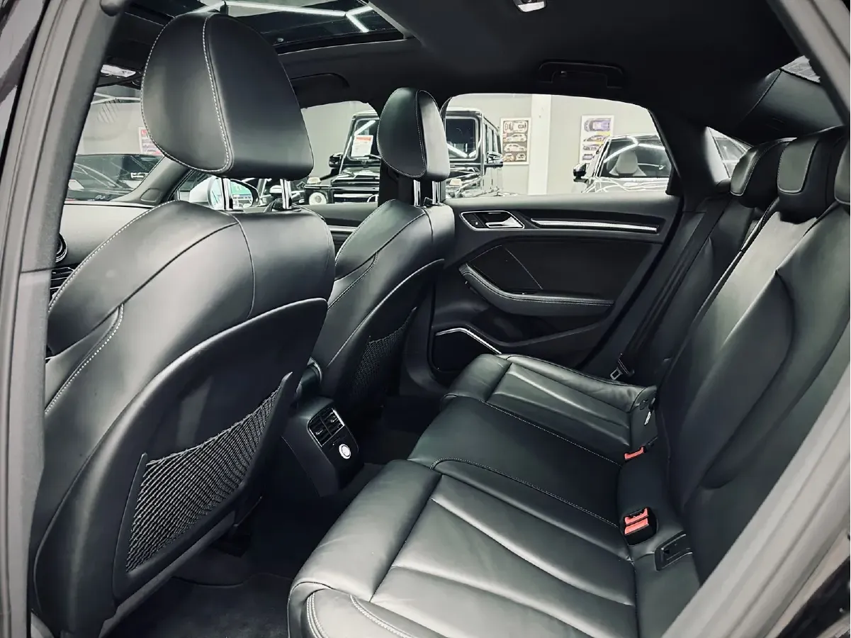 2017 Audi RS 3 2.5T 400HP L5 7DCT,autocango,china used car exporter,china ev exporter,chinese used car exporter,chinese used ev exporter