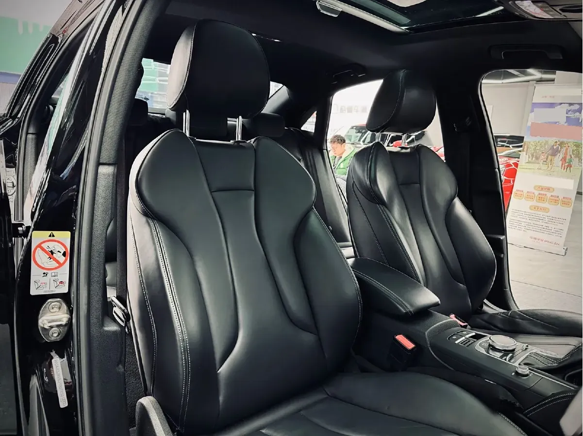 2017 Audi RS 3 2.5T 400HP L5 7DCT,autocango,china used car exporter,china ev exporter,chinese used car exporter,chinese used ev exporter