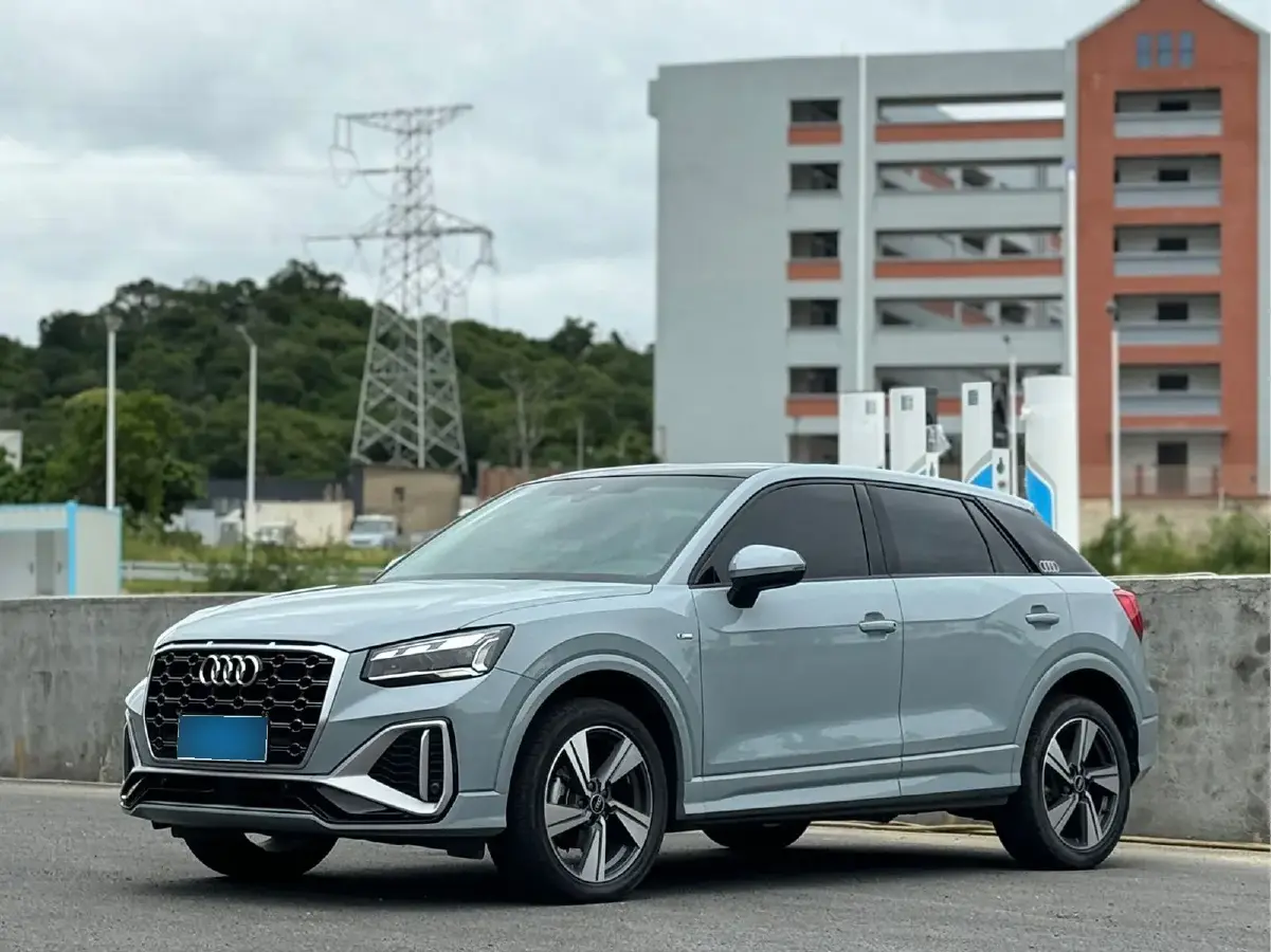 2021 Audi Q2L 1.4T 150HP L4 7DCT