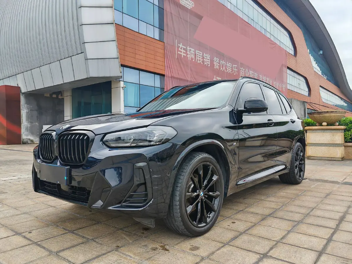 2022 BMW X3 2.0T 252HP L4 8AT
