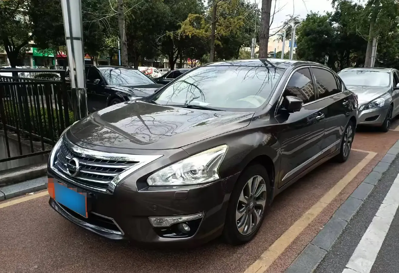 2014 Nissan Teana 2.5L 186HP L4 CVT