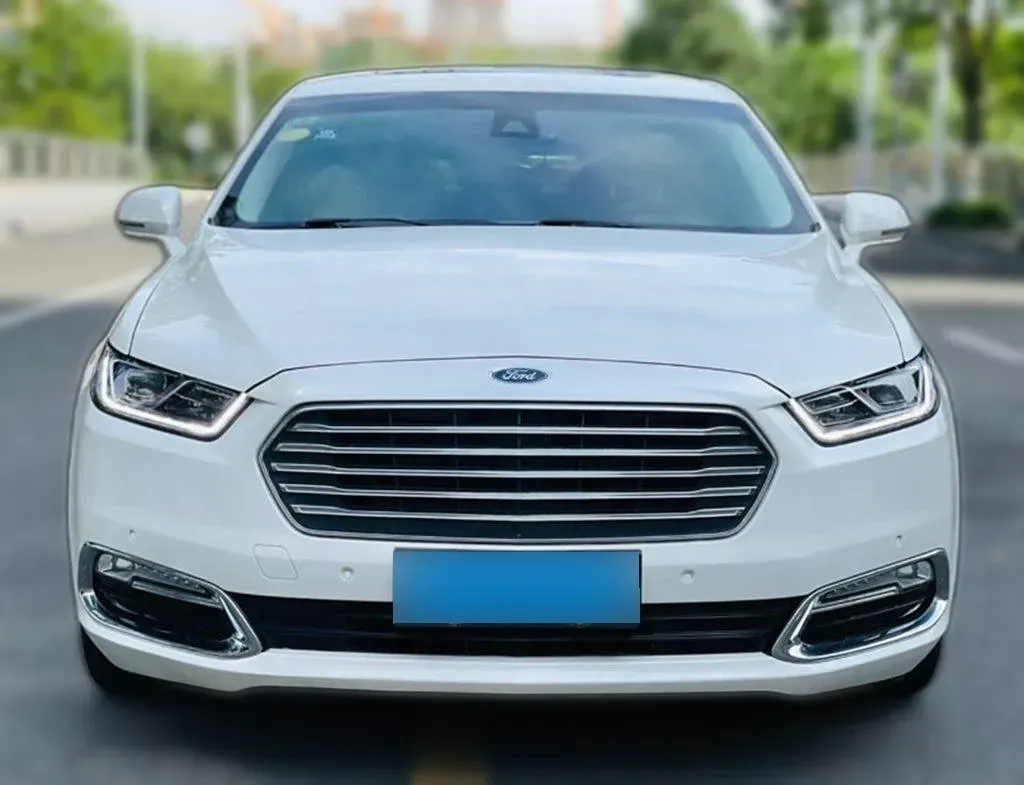 2015 Ford Taurus 2.0T 245HP L4 6AT,autocango,china used car exporter,china ev exporter,chinese used car exporter,chinese used ev exporter