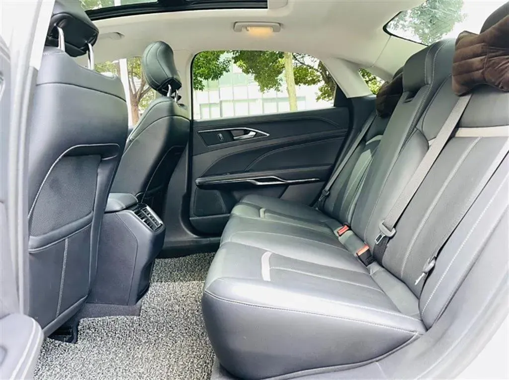 2015 Ford Taurus 2.0T 245HP L4 6AT,autocango,china used car exporter,china ev exporter,chinese used car exporter,chinese used ev exporter