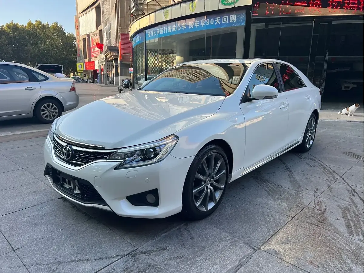 2013 Toyota Reiz 2.5L 193HP V6 6AT