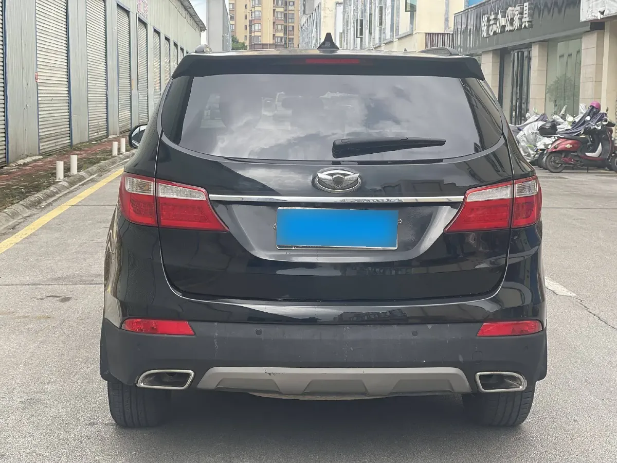2013 Hyundai Grand SantaFe 2.2T 197HP L4 6AT,autocango,china used car exporter,china ev exporter,chinese used car exporter,chinese used ev exporter