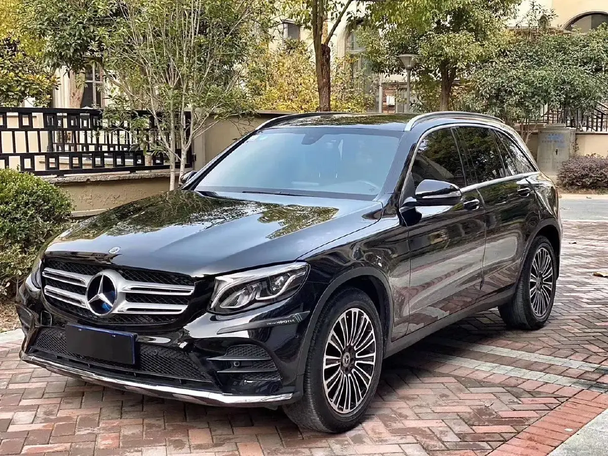 2018 Mercedes-Benz GLC Class 2.0T 211HP L4 9AT