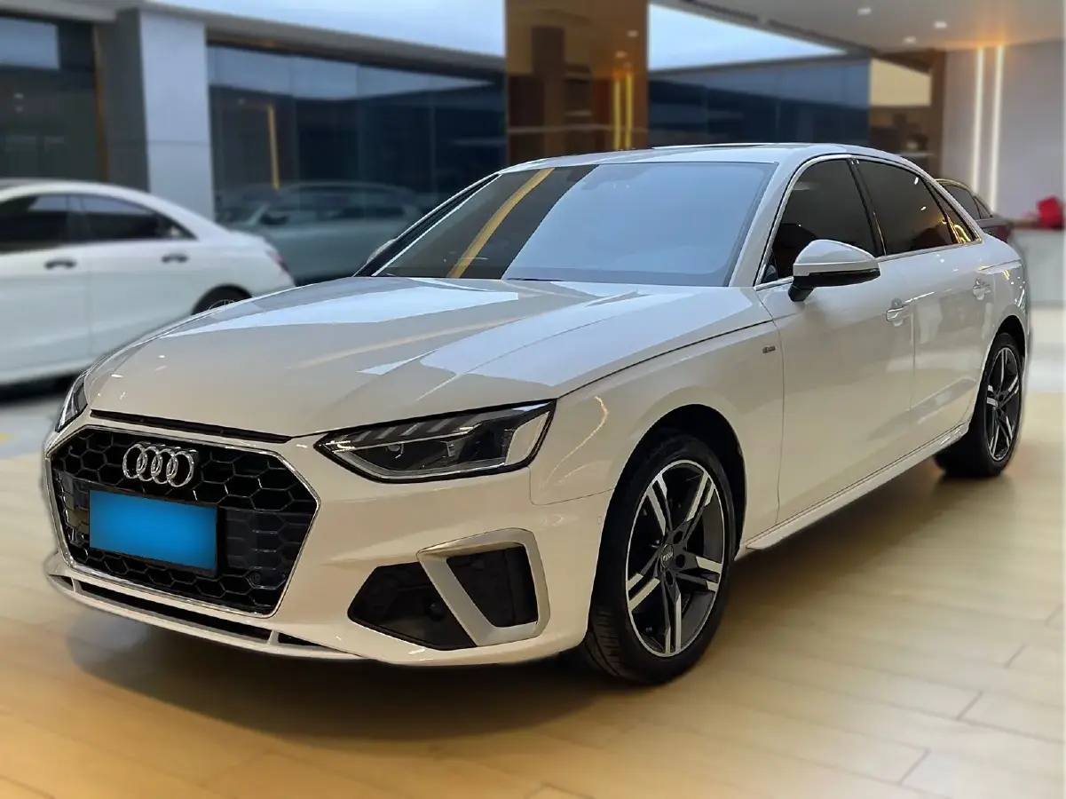 2020 Audi A4L 2.0T 190HP L4 7DCT