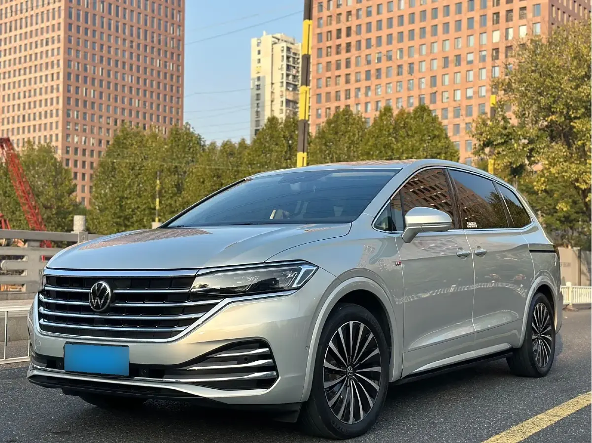 2022 Volkswagen Viloran 2.0T 220HP L4 7DCT