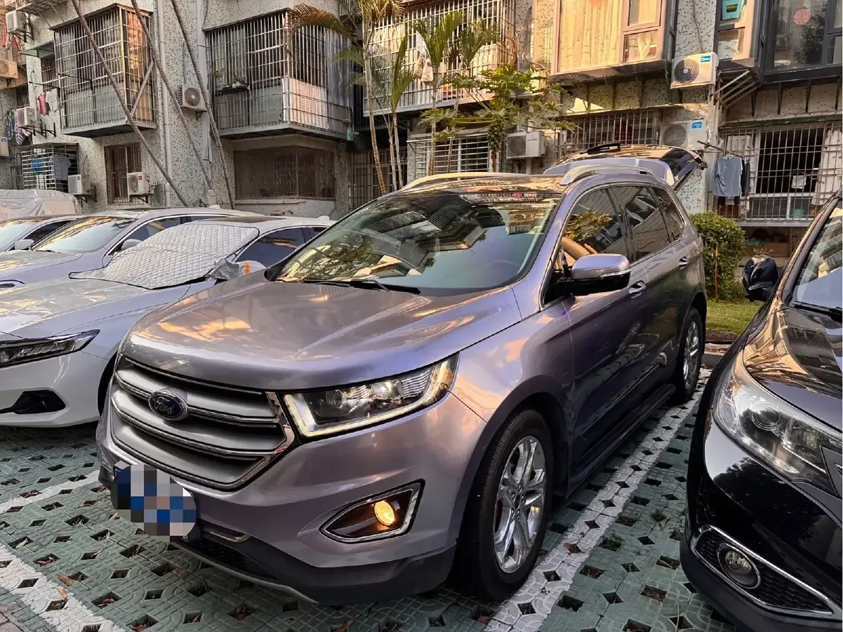 2018 Ford Edge 2.0T 245HP L4 6AT