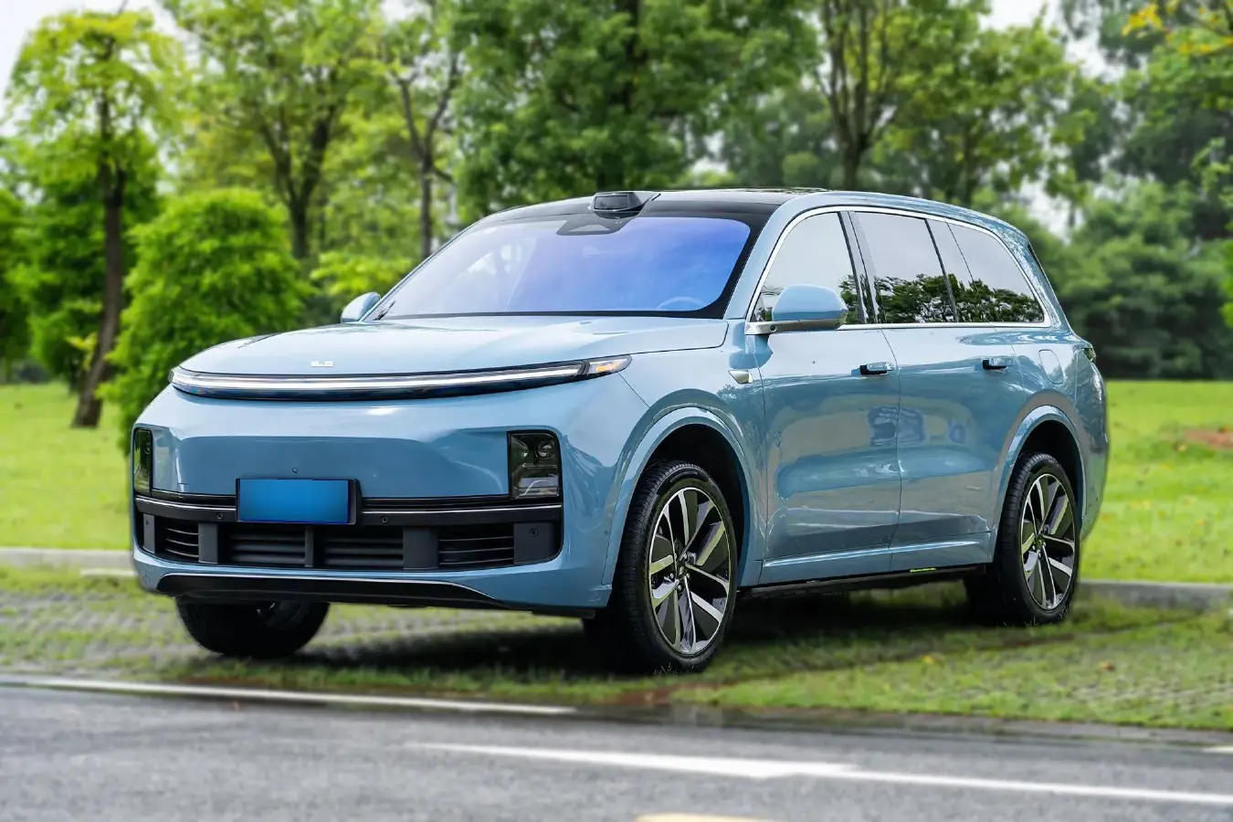 2022 Li L9 Range Extended 154HP REEV 42.6KWH