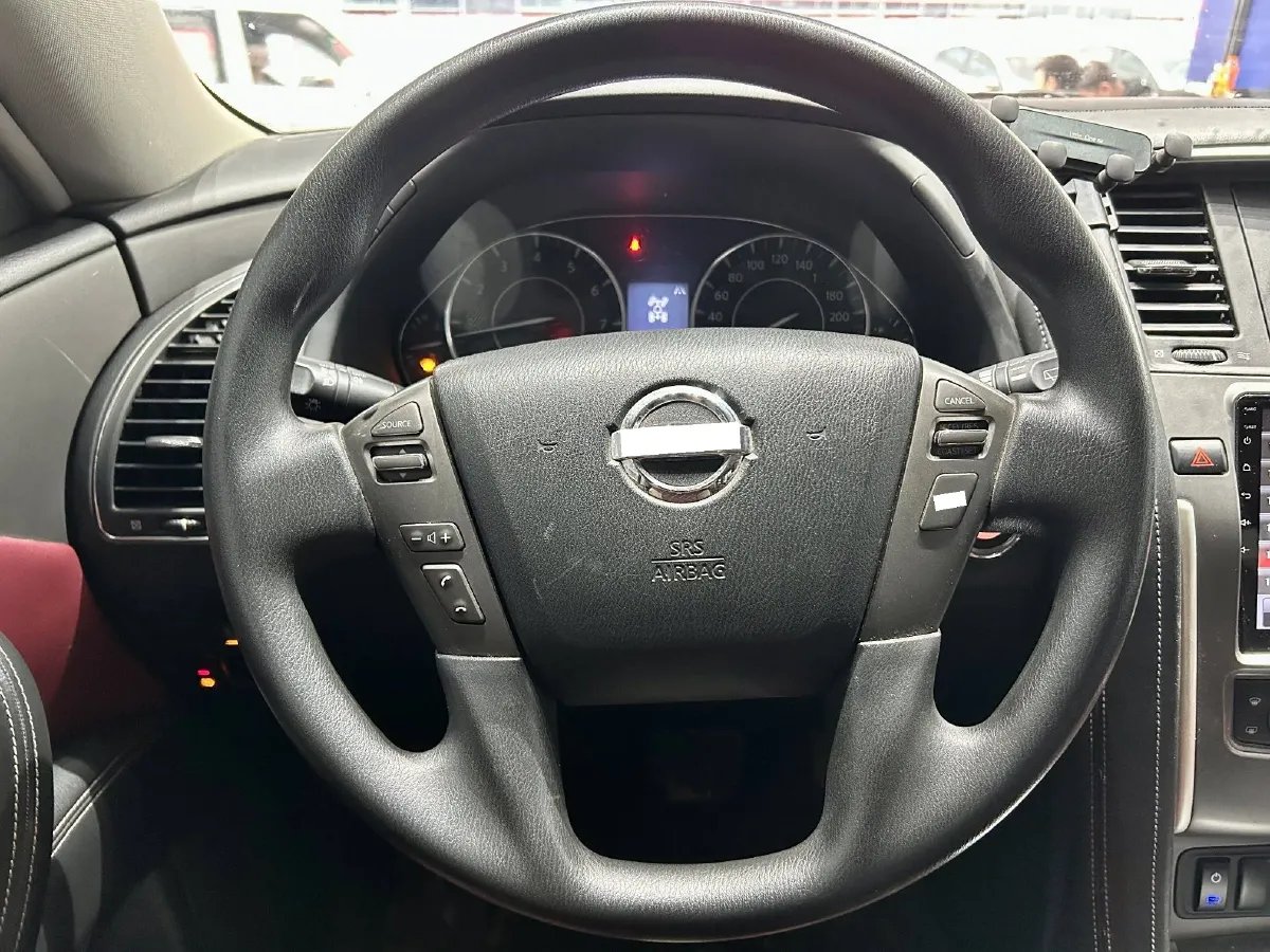 2018 Nissan Patrol 4.0L 279HP V6 7AT,autocango,china used car exporter,china ev exporter,chinese used car exporter,chinese used ev exporter