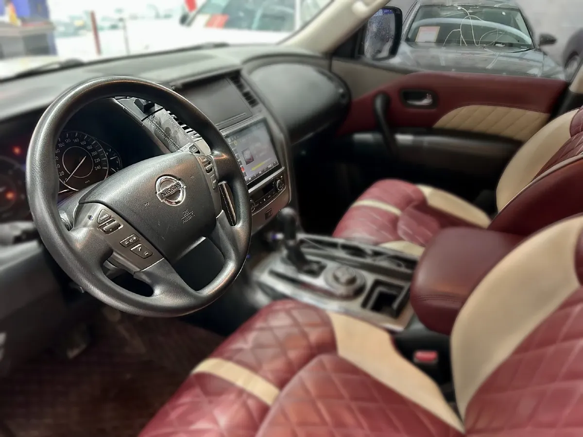 2018 Nissan Patrol 4.0L 279HP V6 7AT,autocango,china used car exporter,china ev exporter,chinese used car exporter,chinese used ev exporter