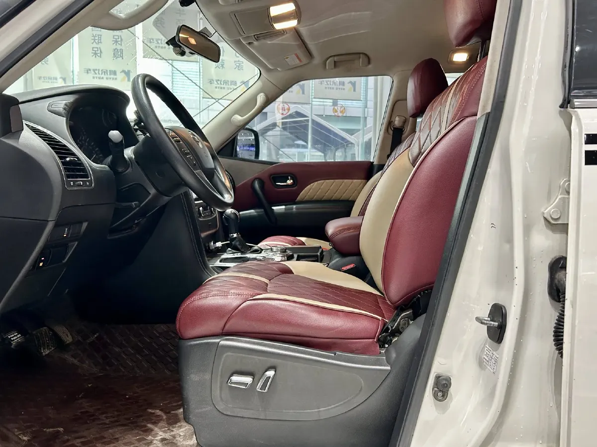 2018 Nissan Patrol 4.0L 279HP V6 7AT,autocango,china used car exporter,china ev exporter,chinese used car exporter,chinese used ev exporter