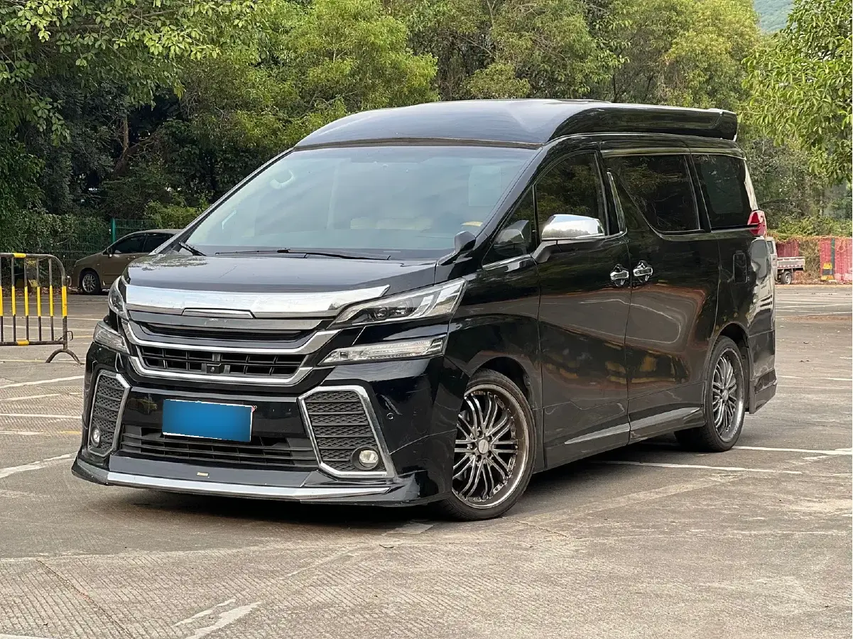 2018 Toyota Alphard 3.5L 275HP V6 6AT