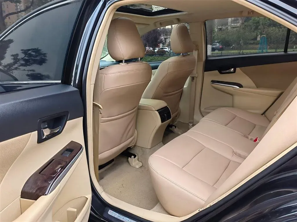 2016 Toyota Camry 2.0L 167HP L4 6AT,autocango,china used car exporter,china ev exporter,chinese used car exporter,chinese used ev exporter