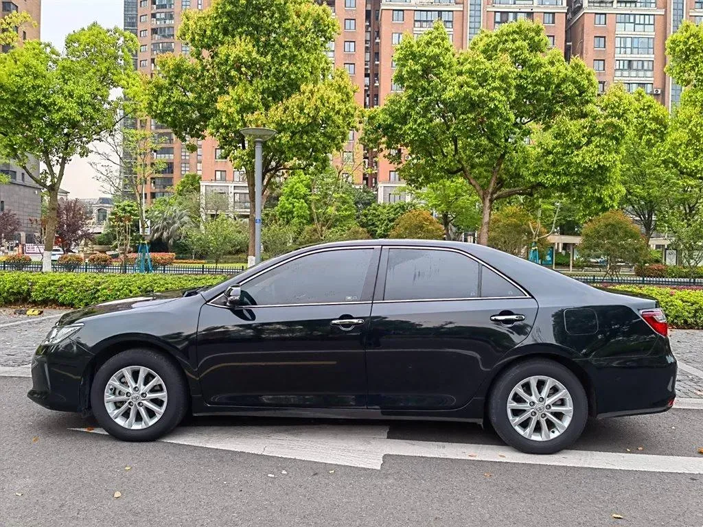 2016 Toyota Camry 2.0L 167HP L4 6AT,autocango,china used car exporter,china ev exporter,chinese used car exporter,chinese used ev exporter