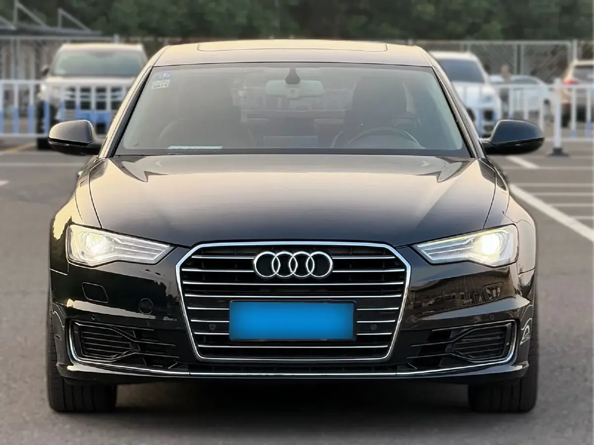 2017 Audi A6L 1.8T 190HP L4 7DCT