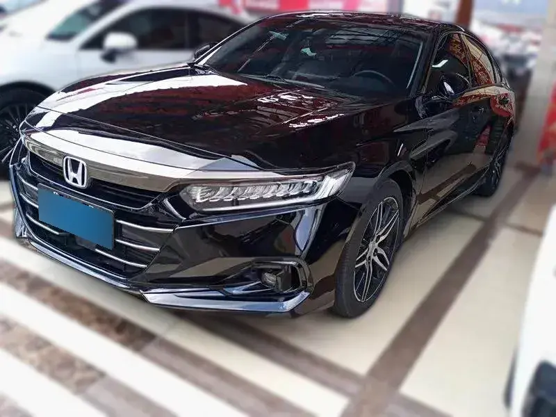 2022 Honda Accord 2.0L 146HP L4 E-CVT Hybrid