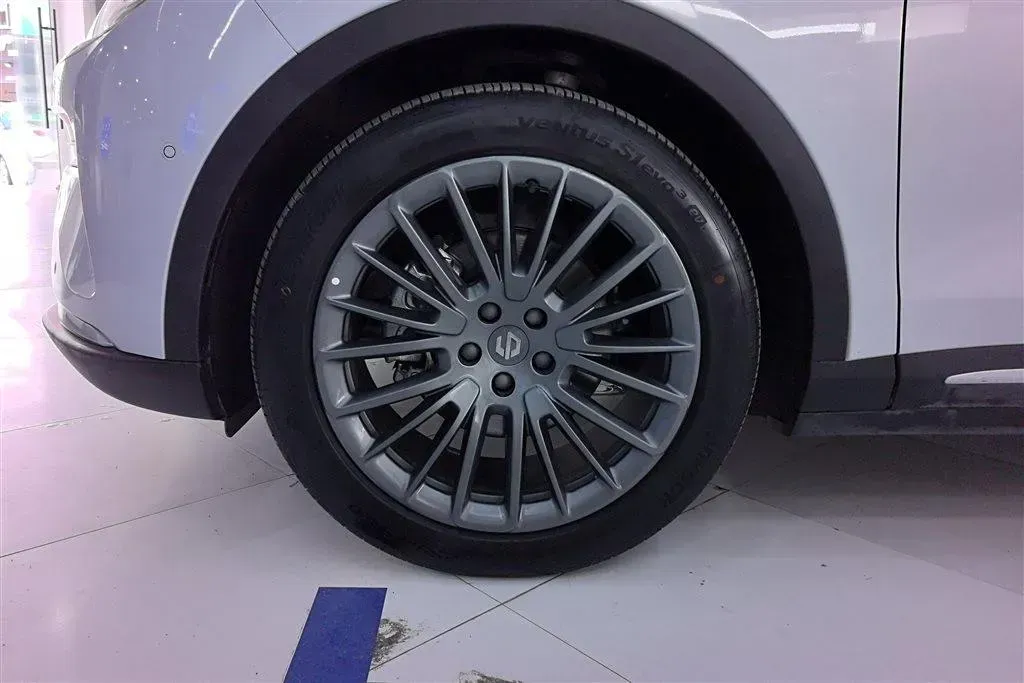 2023 Leapmotor C11 1.2T 131HP L3 REEV 43.74KWH,autocango,china used car exporter,china ev exporter,chinese used car exporter,chinese used ev exporter