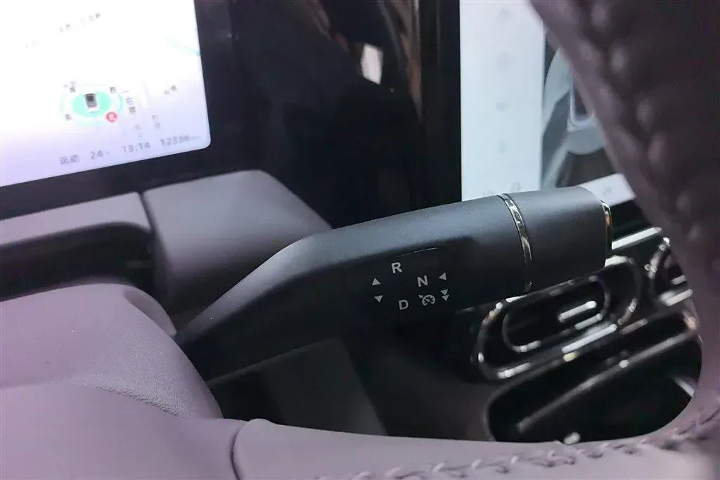 2023 Leapmotor C11 1.2T 131HP L3 REEV 43.74KWH,autocango,china used car exporter,china ev exporter,chinese used car exporter,chinese used ev exporter