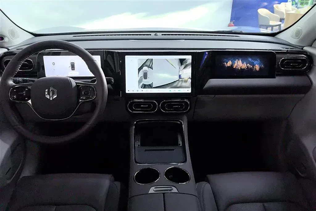 2023 Leapmotor C11 1.2T 131HP L3 REEV 43.74KWH,autocango,china used car exporter,china ev exporter,chinese used car exporter,chinese used ev exporter