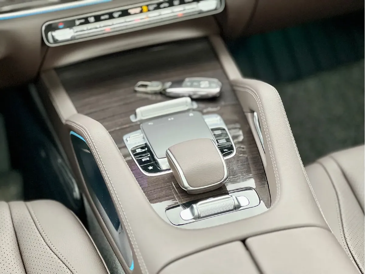 2020 Mercedes-Benz GLE Class 2.0T 258HP L4 9AT,autocango,china used car exporter,china ev exporter,chinese used car exporter,chinese used ev exporter