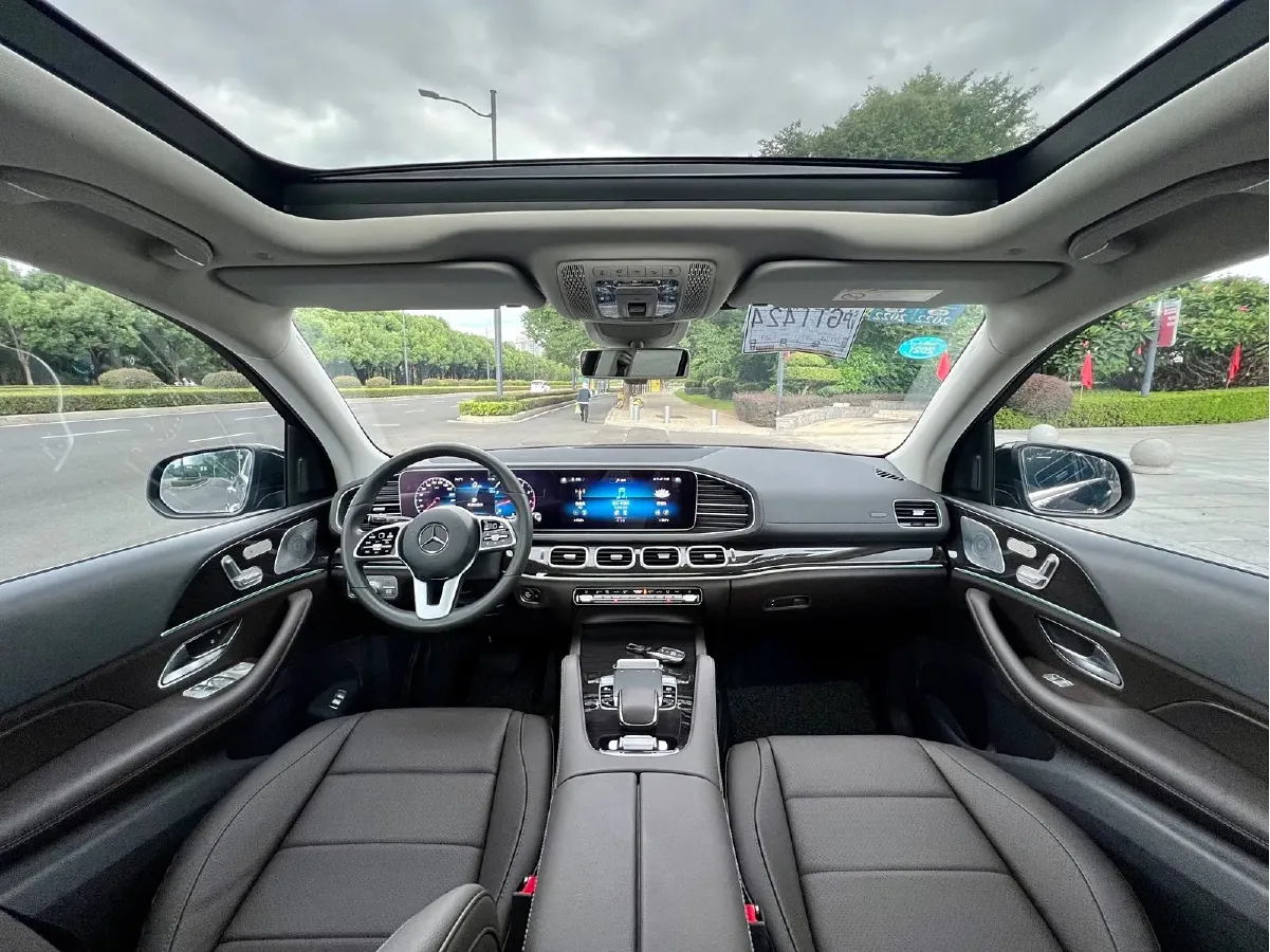 2020 Mercedes-Benz GLE Class 2.0T 258HP L4 9AT,autocango,china used car exporter,china ev exporter,chinese used car exporter,chinese used ev exporter