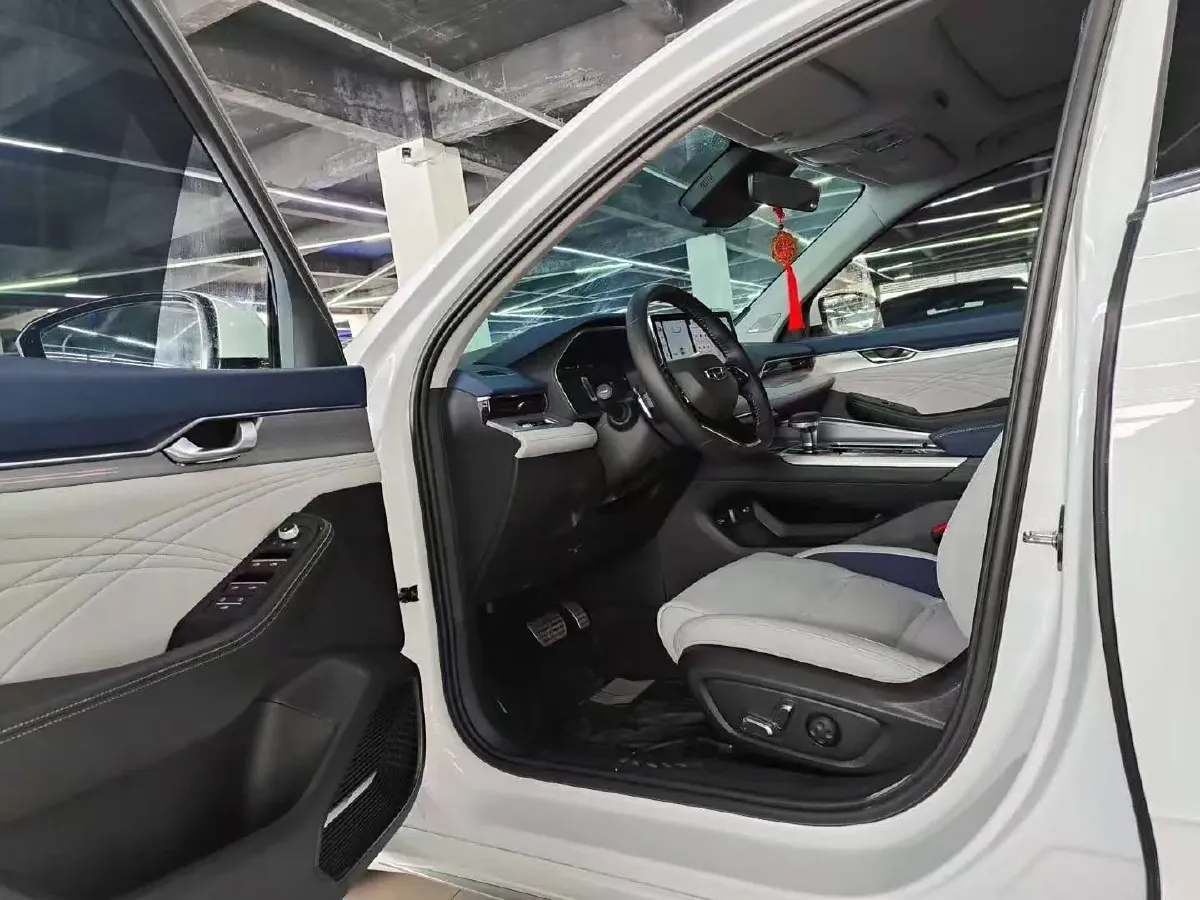 2021 Geely Preface 2.0T 190HP L4 7DCT,autocango,china used car exporter,china ev exporter,chinese used car exporter,chinese used ev exporter