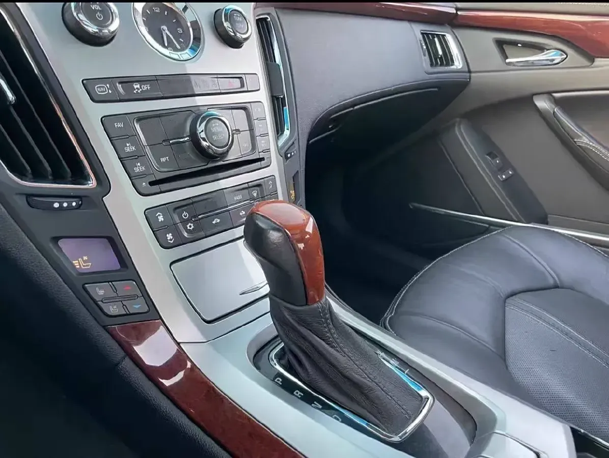 2012 Cadillac CTS 3.0L 276HP V6 6AT,autocango,china used car exporter,china ev exporter,chinese used car exporter,chinese used ev exporter