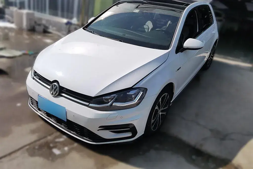 2018 Volkswagen Golf 1.4T 150HP L4 7DCT