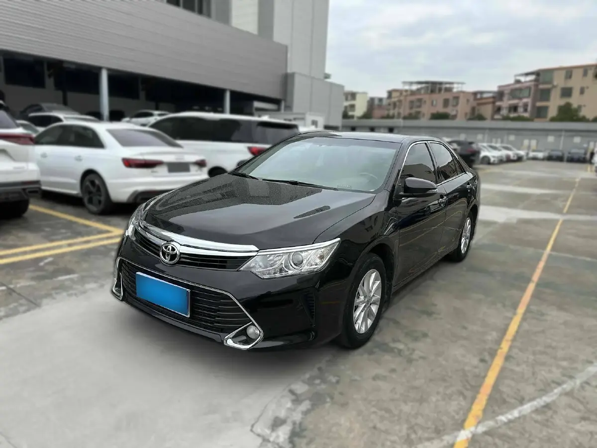 2016 Toyota Camry 2.0L 167HP L4 6AT