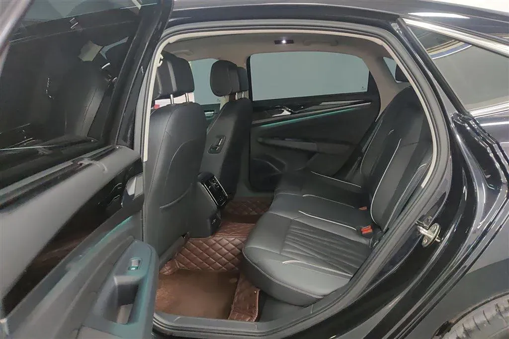 2022 Volkswagen Passat 2.0T 186HP L4 7DCT,autocango,china used car exporter,china ev exporter,chinese used car exporter,chinese used ev exporter