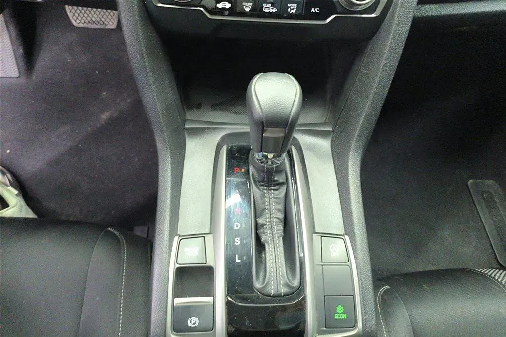 2021 Honda Civic 1.5T 177HP L4 CVT,autocango,china used car exporter,china ev exporter,chinese used car exporter,chinese used ev exporter