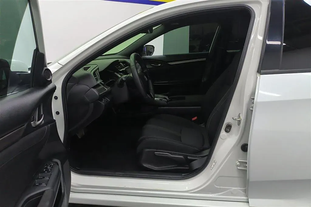 2021 Honda Civic 1.5T 177HP L4 CVT,autocango,china used car exporter,china ev exporter,chinese used car exporter,chinese used ev exporter