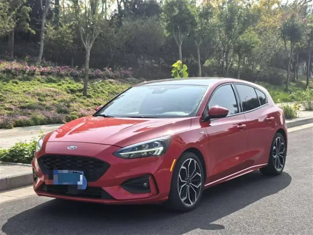 2021 Ford Focus 1.5T 174HP L3 8AT