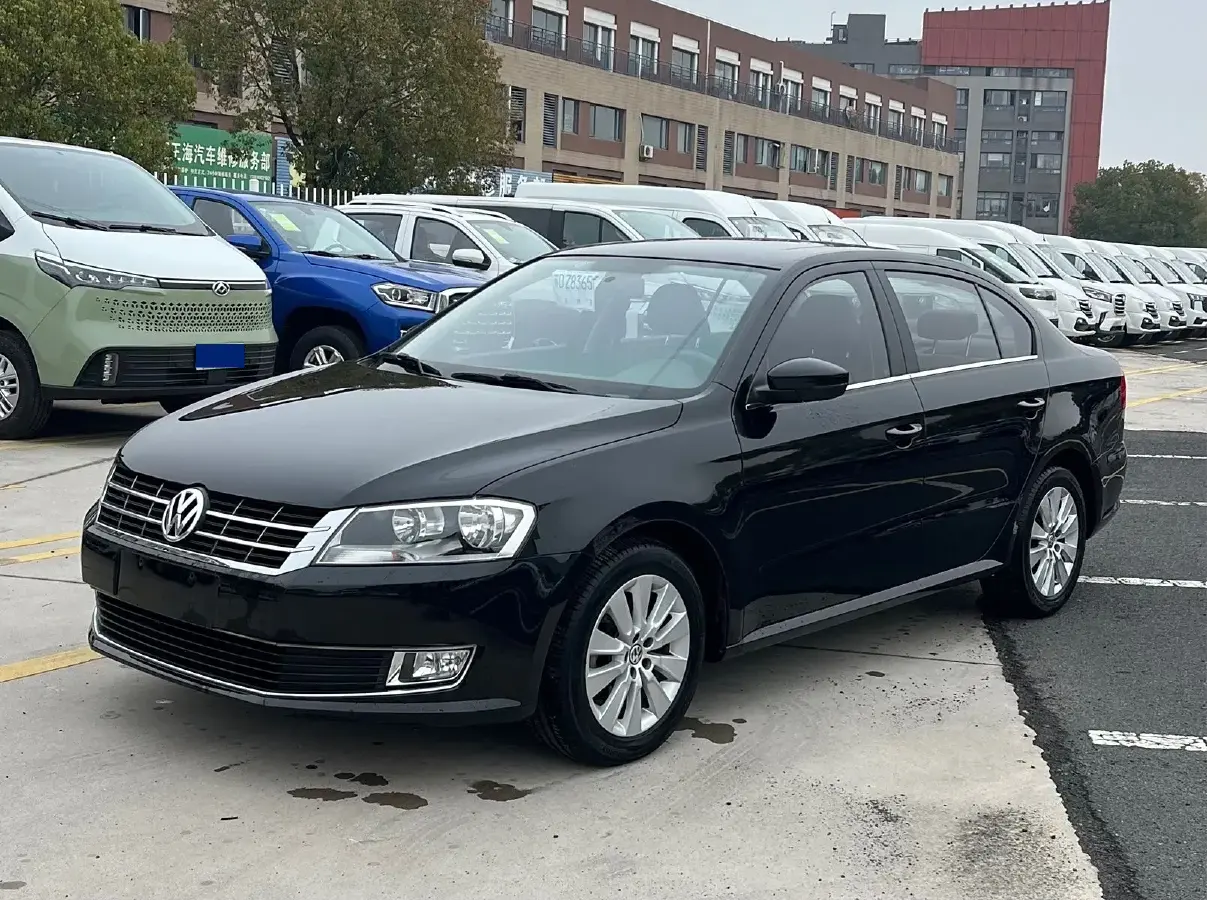 2013 Volkswagen Lavida 1.6L 110HP L4 6AT