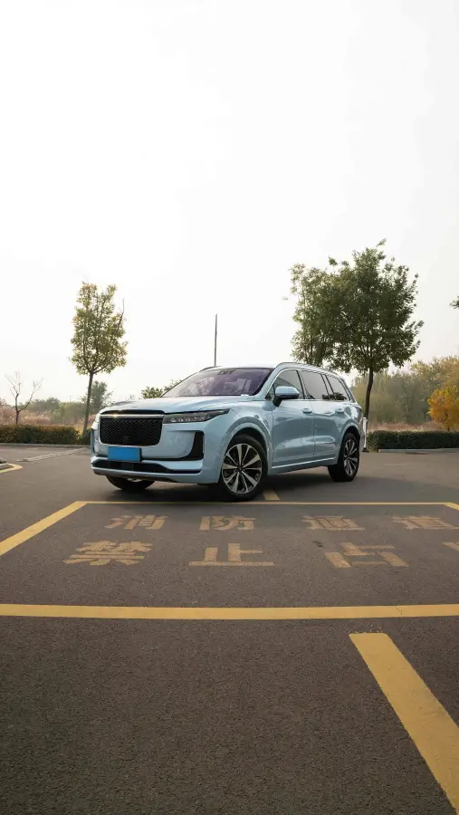 2020 Li ONE Range Extended 131HP REEV 40.5KWH