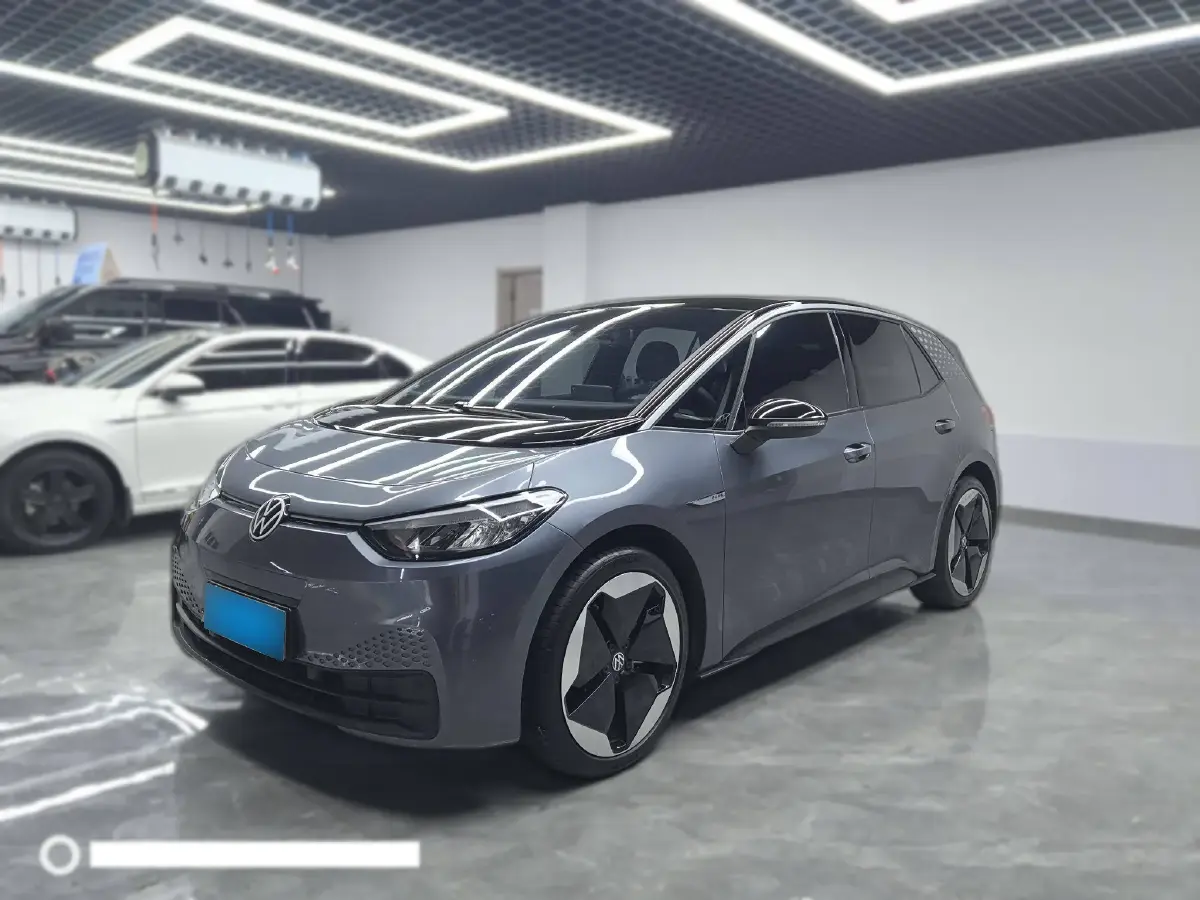 2024 Volkswagen ID.3 BEV 52.8KWH