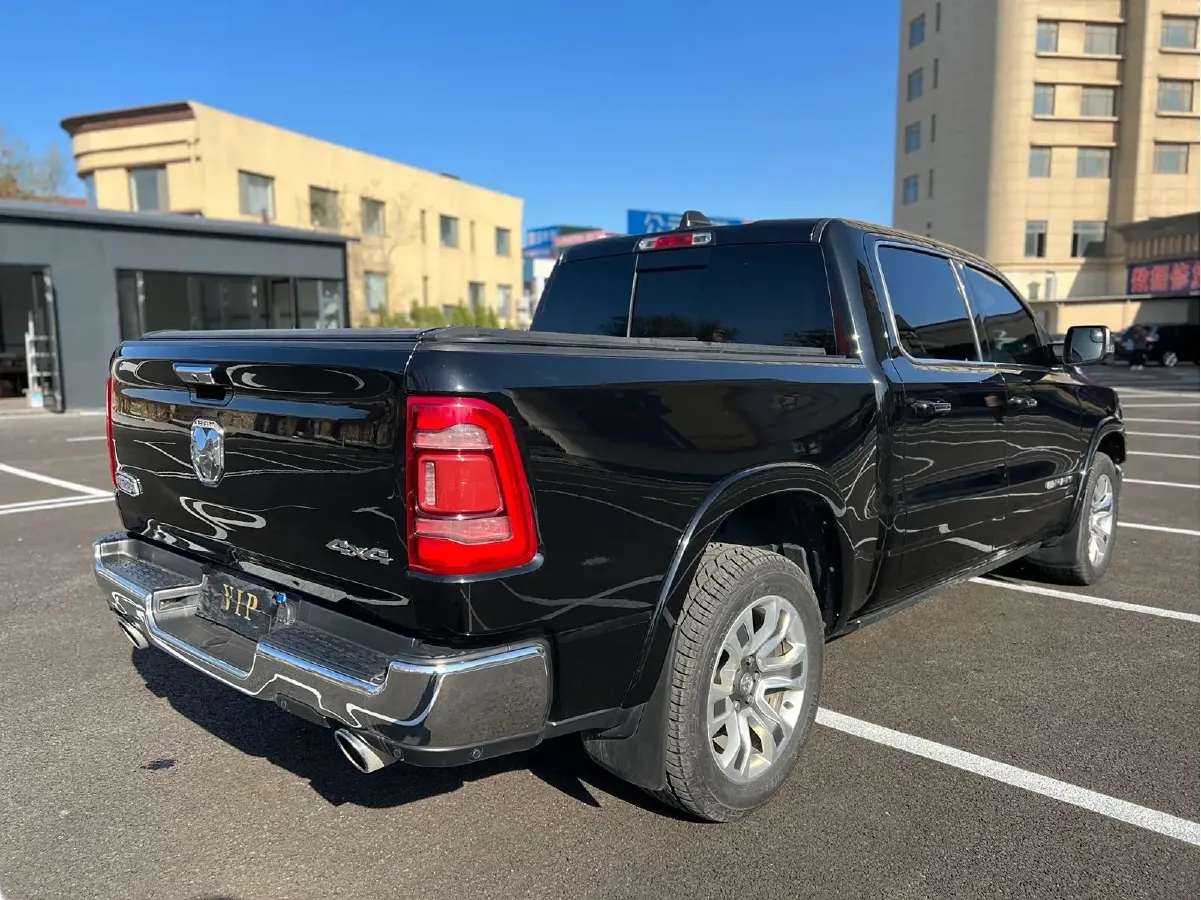 2011 RAM Trucks 5.7L 395HP V8 5AT,autocango,china used car exporter,china ev exporter,chinese used car exporter,chinese used ev exporter